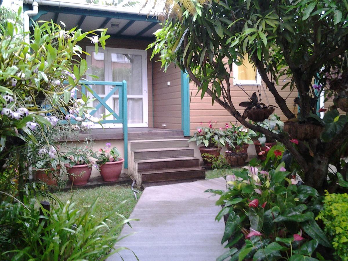 Les Agapanthes Villa Льо Тампон Екстериор снимка
